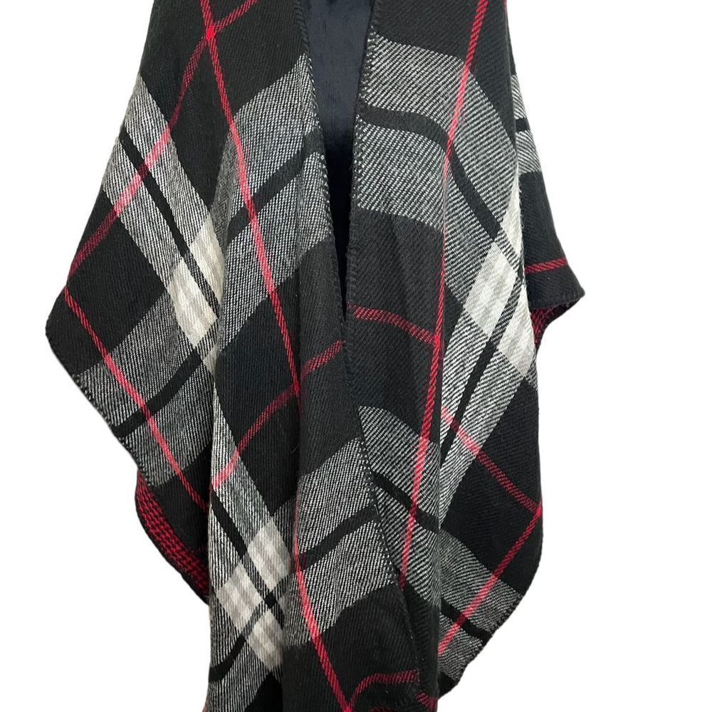 Woolrich Red Black Cape/Shaw Reversible Wool *WARM & COZY - Picture 3 of 12